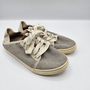 Olukai Pehueali sneakers see description